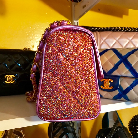 Authentic Iridescent Pink Swarovski Chanel Mini - Picture 5 of 8